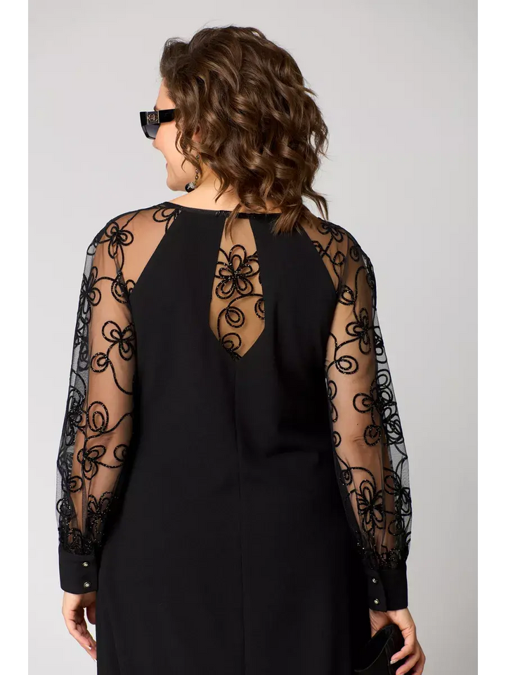 Regina – Timeless Elegance Midi Dress
