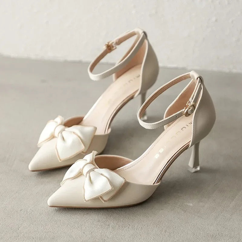 Verona Bow Heels